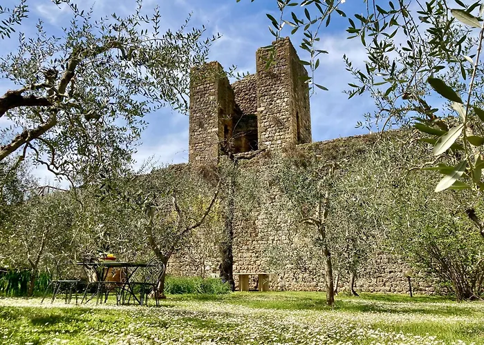 Monteriggioni Castello